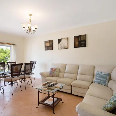 Apartment Quinta Gomeira 120 *